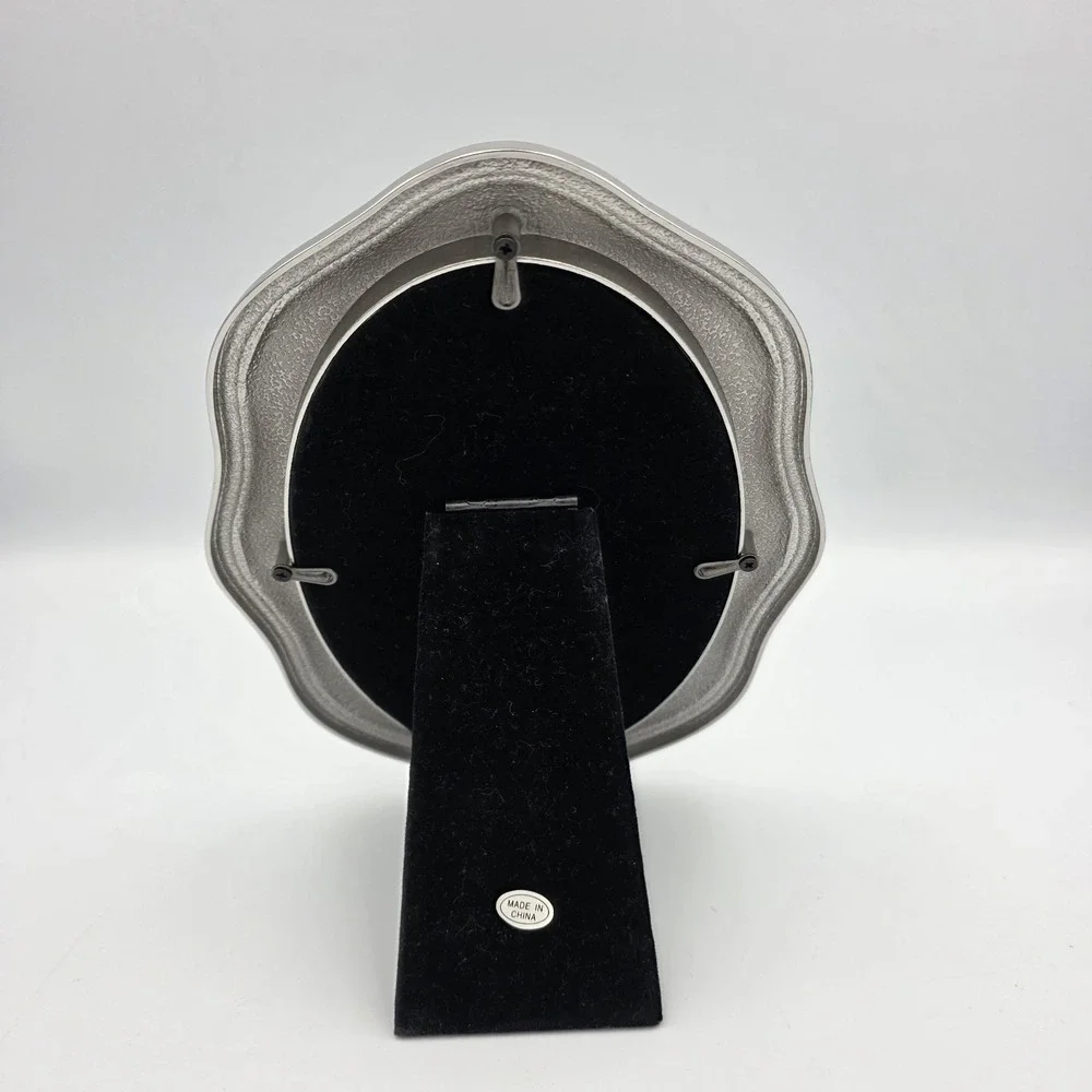 Silver Ornate Oval Picture Frame 7.5